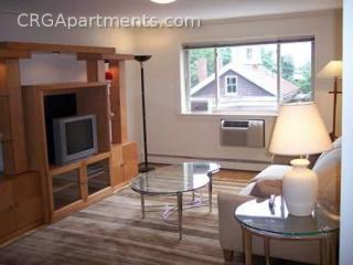 327 Harvard St, Cambridge MA  02139-2001 exterior