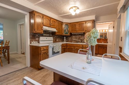 1292 Peterson Rd, Meskegon MI 49445-9676 exterior