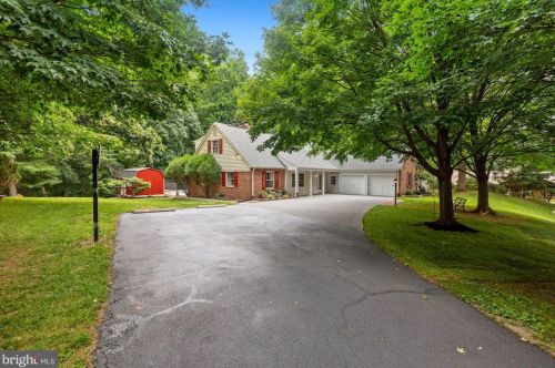 12609 Springloch Ct, Silver Spring, MD 20904-3545