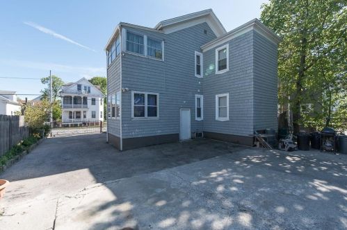 149 Laban St, Providence RI 02909-4424 exterior