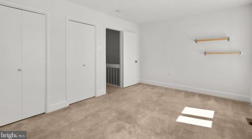 4341 Embassy Park Dr, Washington DC 20016-3607 exterior