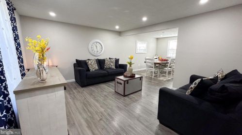 105 Appletree Dr, Leesburg VA  20176-4507 exterior