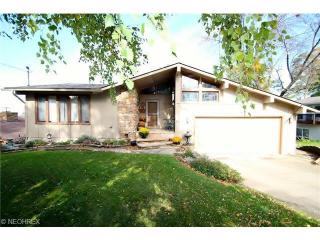 5814 Huron St, Vermilion, OH 44089-1011