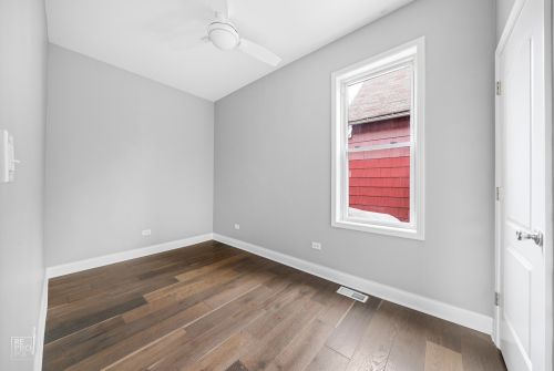 8428 Sangamon St, Chicago IL 60620-3211 exterior