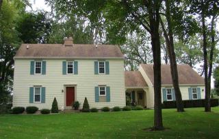 5901 Estola St, Jackson, MI 49201-8318