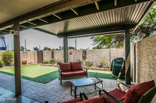 912 Sycamore Pl, Chandler AZ 85286-6818 exterior