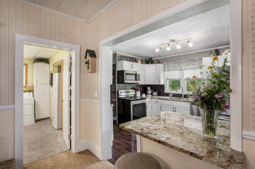 228 Slosson Ave, Reed City MI 49677-1231 exterior