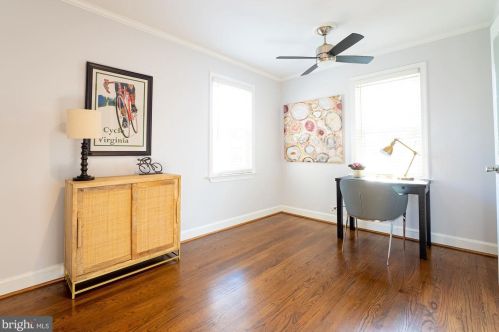 151 Moncure Dr, Alexandria VA 22314-4946 exterior