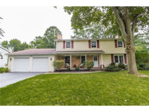 4725 Margaret Dr, Clarence, NY 14031-2250