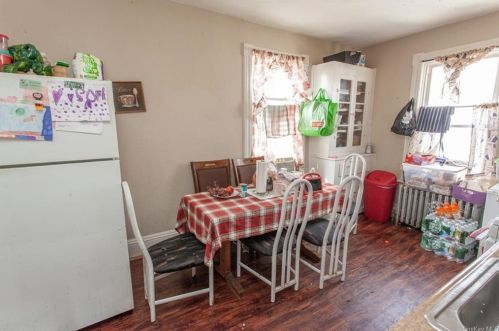 912 Orch St, Peekskill NY 10566-2728 exterior