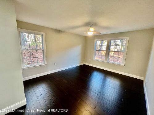 710 Bluebell Dr, Jackson Twp NJ  08527-4113 exterior