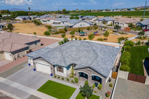 8603 16 Dr, Phoenix AZ 85041 exterior