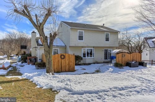 141 Pheasant Run Ln, Hanover PA 17331-9186 exterior