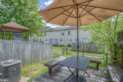 59 Mactavish Ct, New Castle DE 19720-6524 exterior