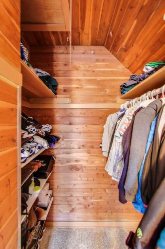 5337 Nashville Ave, Chicago IL 60638-1217 exterior