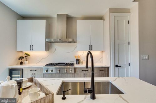 1114 Allison St, Washington DC  20011-4437 exterior