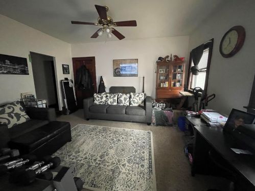 2411 Kinnickinnic Ave, Milwaukee WI 53207-1629 exterior