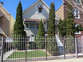 4414 Whipple St, Chicago IL  60625-3836 exterior