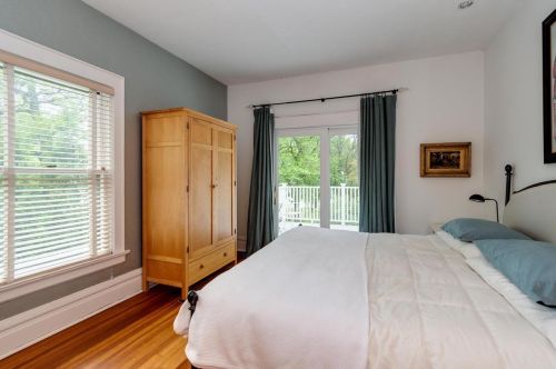 746 Gorham St, Madison WI 53703-1521 exterior