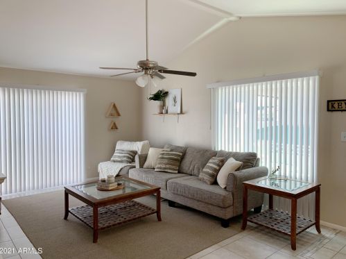 3001 38th St, Phoenix, AZ 85040-1657