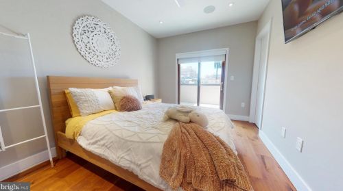 308 2nd St, Philadelphia PA 19133-0040 exterior