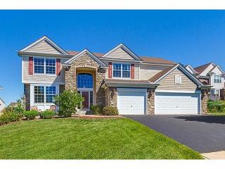 2401 Grey Eagle Bay, Saint Paul MN  55129-6228 exterior