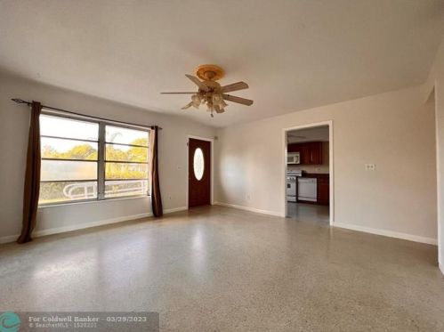 124 Lobster Rd, Fort Pierce FL  34983-1718 exterior