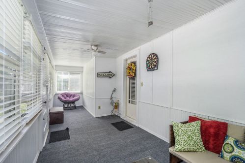 2615 Parkview Ave, Kalamazoo, MI 49008-2601