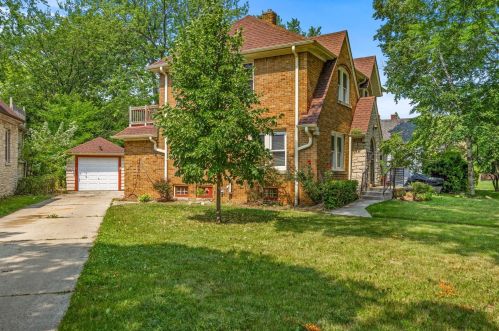 4505 Medford Ave, Milwaukee WI  53216-3448 exterior