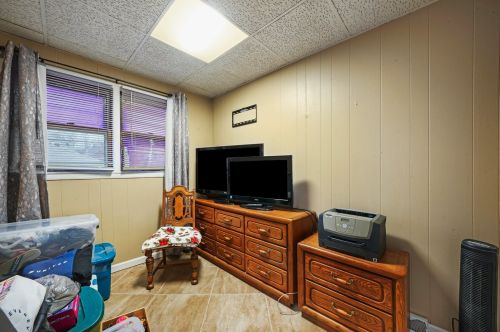 2230 Kenneth Ave, Chicago IL 60652-3531 exterior