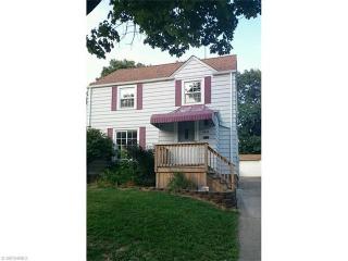 4075 56th St, Cleveland, OH 44144-1841