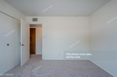 13145 21st Ave, Phoenix AZ 85027-3420 exterior