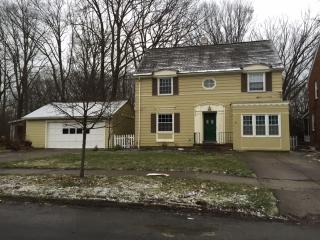 3610 Cummings Rd, Cleveland OH  44118-2627 exterior