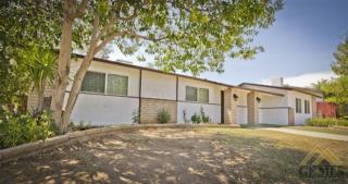 3000 Pasadena St, Bakersfield, CA 93306-2013