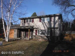 1004 Northampton Rd, Kalamazoo, MI 49006-2719