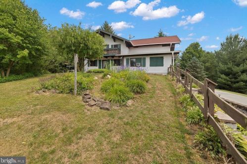 1900 Fish And Game Rd, Littlestown PA 17340-8808 exterior