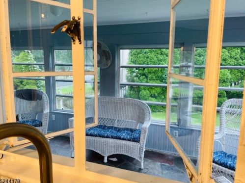 14 Elk Ave, Dover NJ 07801-2505 exterior