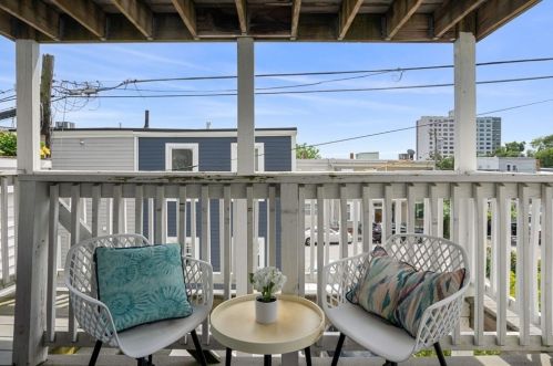 459 6th St, Boston MA  02127-3056 exterior