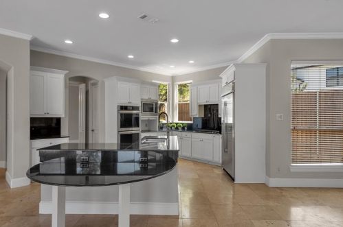 5967 Shy Dr, Frisco TX 75034-4841 exterior