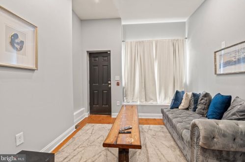 2941 Diamond St, Philadelphia PA 19122-1402 exterior