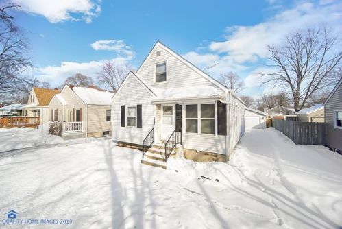 322 Park Dr, Joliet, IL 60436-2045