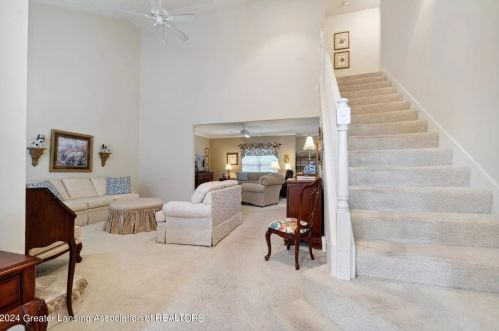 5905 Coleman Rd, East Lansing MI 48823-9799 exterior