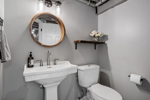 6816 Bonnie Ave, Saint Louis MO 63123-3235 exterior