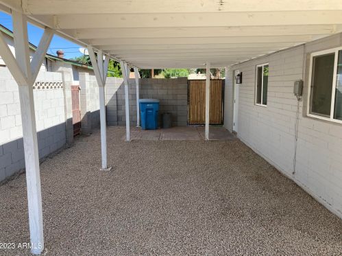 2106 Campbell Ave, Phoenix AZ  85015-4430 exterior