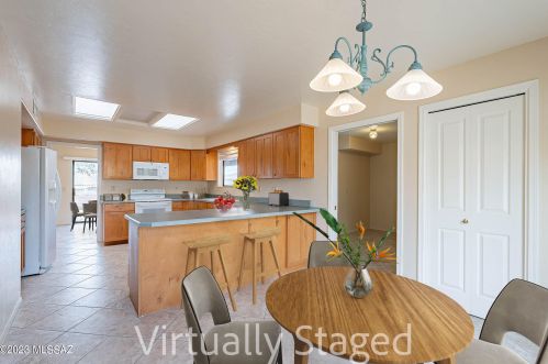 622 Avenida Cipres, Green Valley AZ 85614-3434 exterior