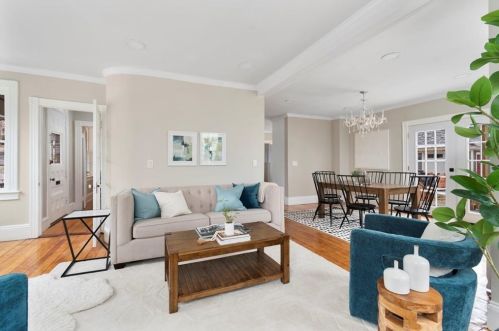 294 Doyle Ave, Providence RI  02906-3355 exterior