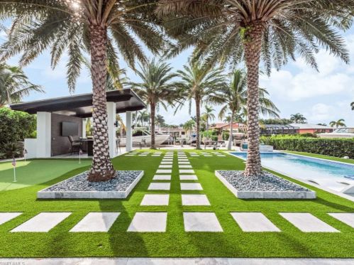 1370 Curlew Ave, Naples, FL 34102-3444