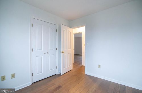 325 Columbus Ave, Littlestown PA 17340-1533 exterior