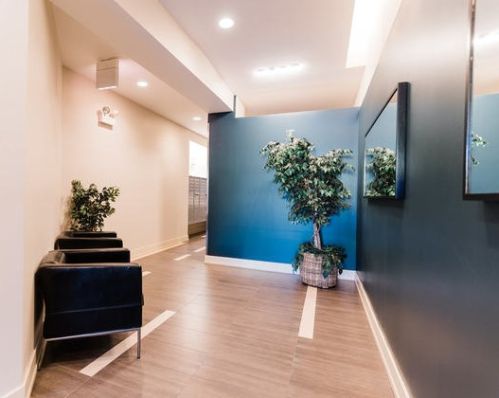 3201 Leland Ave, Chicago IL 60625-4414 exterior