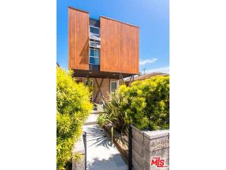 4340 Alla Rd, Los Angeles CA  90066-6101 exterior